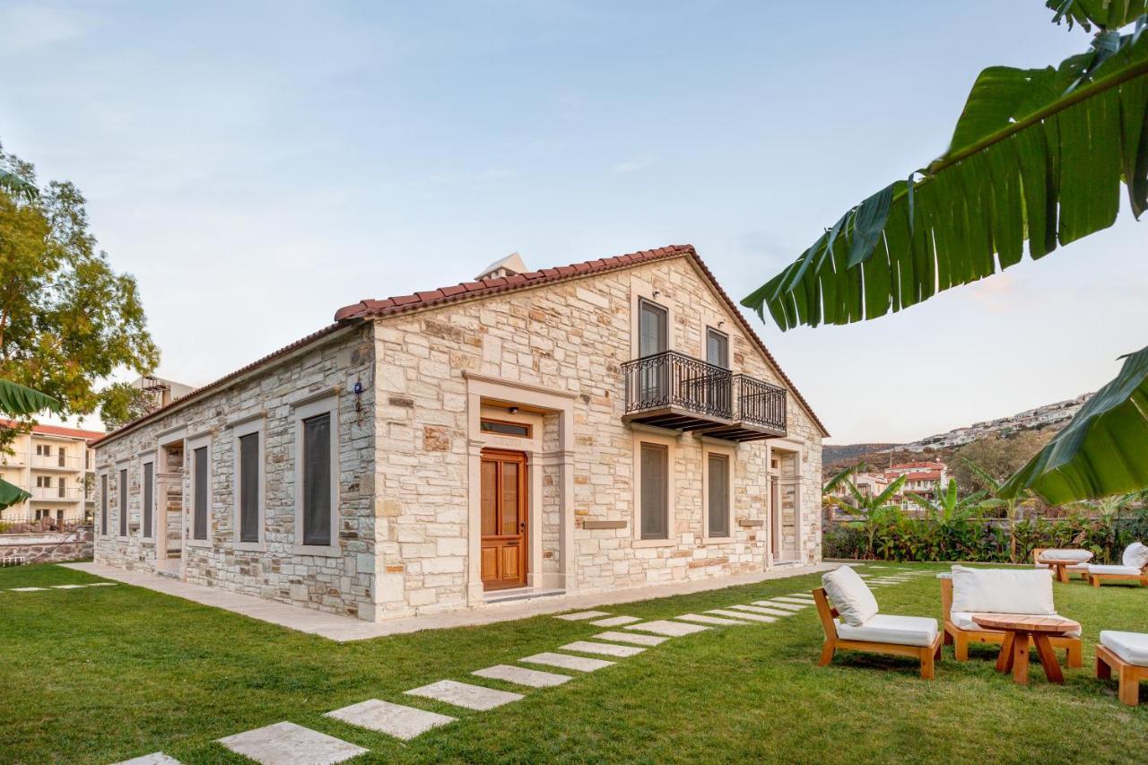 Navalia Hotel Foça Luaran gambar