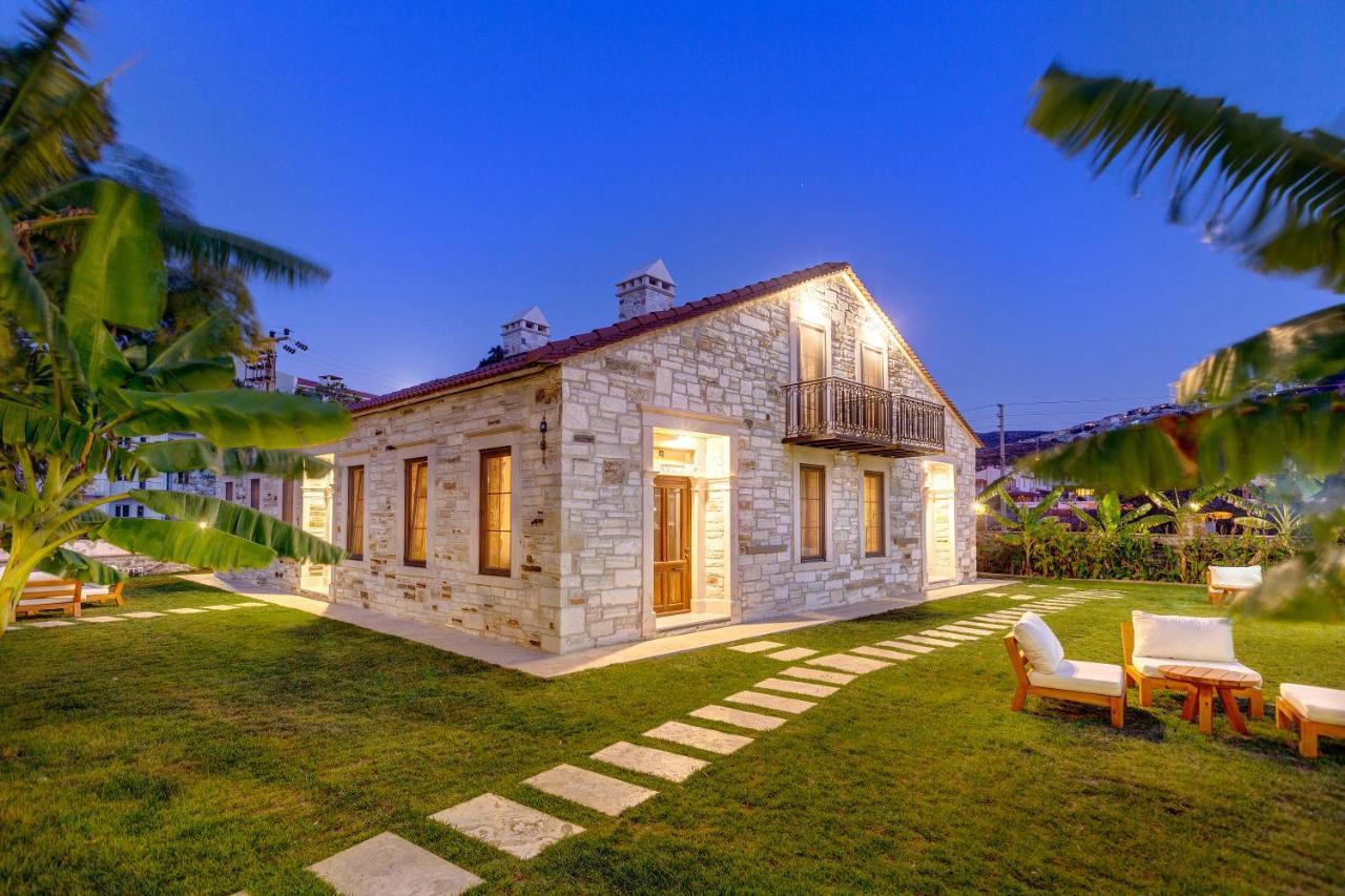 Navalia Hotel Foça Luaran gambar