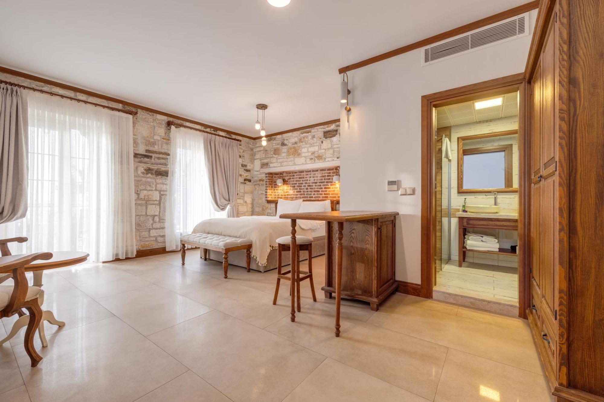 Navalia Hotel Foça Luaran gambar