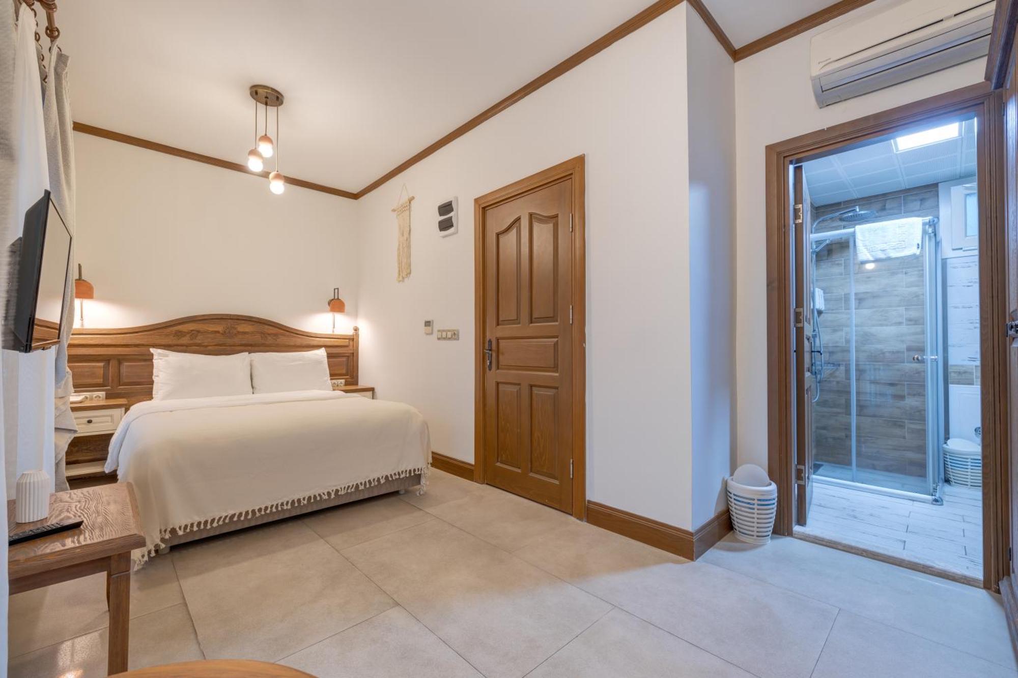 Navalia Hotel Foça Luaran gambar